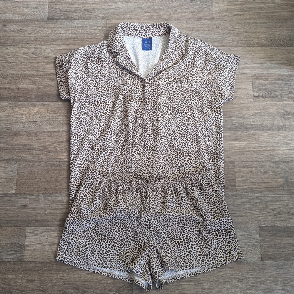 NWOT Apt 9 Leopard Print Matching Pajamas Set Short Sleeve and Shorts Size Small